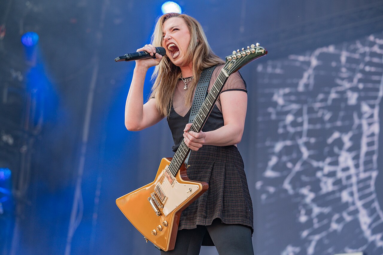 Lzzy Hale