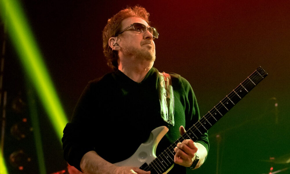 Buck Dharma de Blue Öyster Cult fait l'éloge de Ghost et minimise les comparaisons musicales